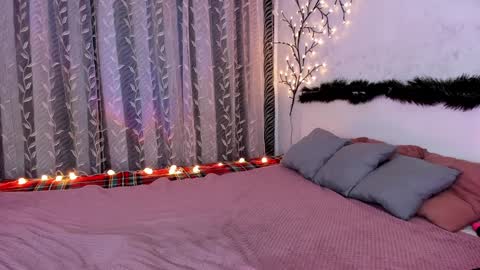 Alice online show from December 19, 7:40 pm