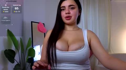 Courtney online show from October 23, 1:50 pm