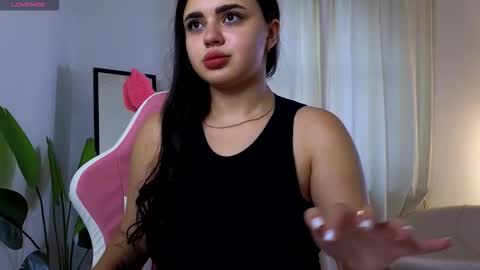 Courtney online show from October 27, 1:17 pm