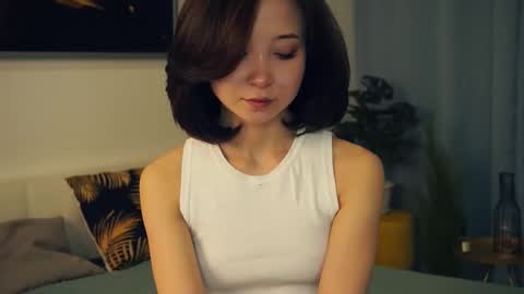 Snapshot of coventinaashfield chatting on February 18, 7:21 am Yui online show from February 18, 7:21 am