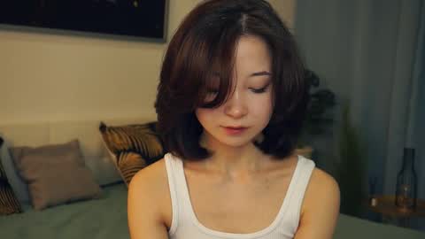 Snapshot of coventinaashfield chatting on February 17, 7:14 am Yui online show from February 17, 7:14 am