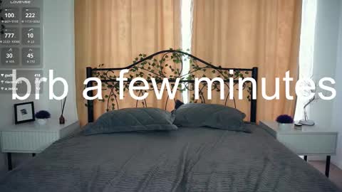 Snapshot of coventinaashfield chatting on September 23, 8:23 am Yui online show from September 23, 8:23 am