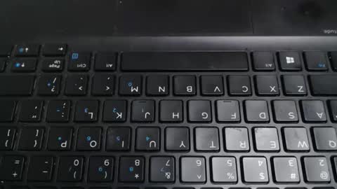 Snapshot of cozy_dion chatting on September 28, 3:17 pm Erykah online show from September 28, 3:17 pm