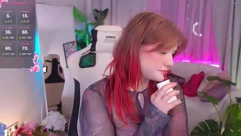 Snapshot of crazy__wine chatting on October 21, 9:41 pm Sonya online show from October 21, 9:41 pm