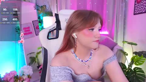 Snapshot of crazy__wine chatting on September 18, 10:19 pm Sonya online show from September 18, 10:19 pm