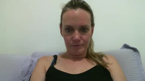 Anny online show from January 19, 1:32 am