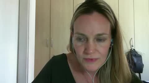 Anny online show from January 21, 3:43 pm