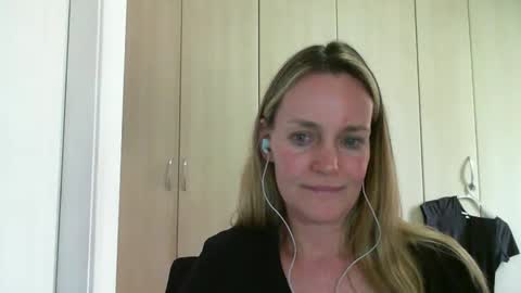 Anny online show from January 13, 8:58 pm