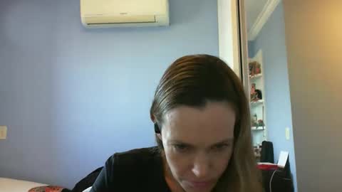 Snapshot of crazyanny chatting on September 19, 11:09 am Anny online show from September 19, 11:09 am