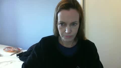 Snapshot of crazyanny chatting on October 8, 11:03 am Anny online show from October 8, 11:03 am