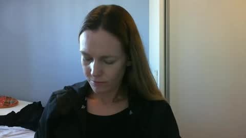 Snapshot of crazyanny chatting on September 30, 11:49 am Anny online show from September 30, 11:49 am