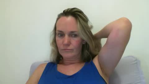 Anny online show from January 26, 6:27 pm