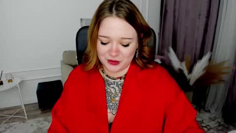 crazydaisiy online show from February 8, 3:41 am