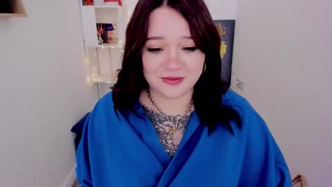 crazydaisiy online show from March 9, 11:36 am