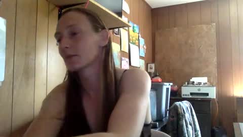 crazyfroglady online show from September 22, 7:01 pm