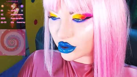 Snapshot of crazypinkyball chatting on October 19, 3:25 pm Roxy online show from October 19, 3:25 pm