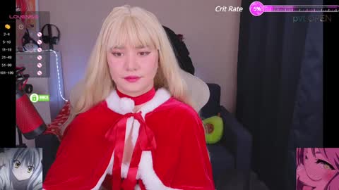 Snapshot of creammeow chatting on December 23, 2:13 am Alina online show from December 23, 2:13 am