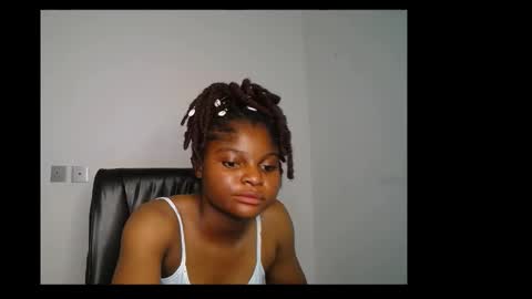 Snapshot of creamy_juicypussy chatting on February 24, 11:08 am Lady jasmine online show from February 24, 11:08 am