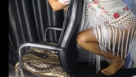 Snapshot of creamy_juicypussy chatting on September 12, 1:29 pm Lady jasmine online show from September 12, 1:29 pm