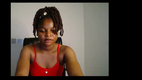Snapshot of creamy_juicypussy chatting on February 26, 8:06 am Lady jasmine online show from February 26, 8:06 am