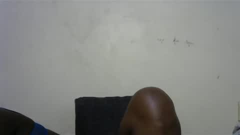 Snapshot of creamybabee chatting on January 14, 10:27 am queen online show from January 14, 10:27 am