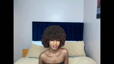 queen online show from October 5, 9:36 am