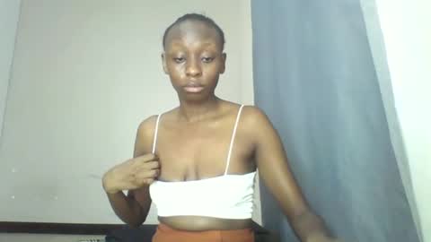 creamy pussy online show from November 3, 7:01 am