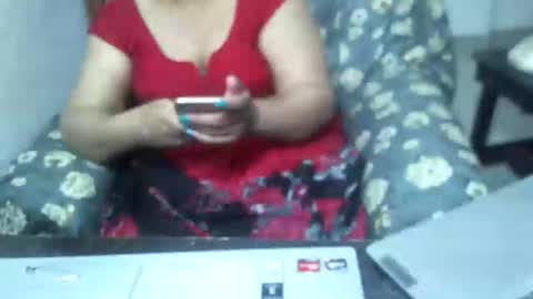 Snapshot of crezybhabihot chatting on January 25, 12:17 am Sonika69 online show from January 25, 12:17 am