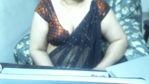 Snapshot of crezybhabihot chatting on February 28, 7:25 pm Sonika69 online show from February 28, 7:25 pm
