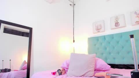 Snapshot of cris_dulce chatting on October 29, 8:33 pm cris_dulce online show from October 29, 8:33 pm