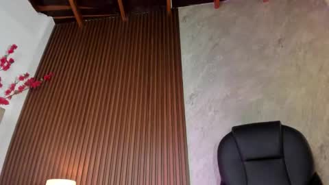 criss  spiicy online show from September 29, 11:21 pm