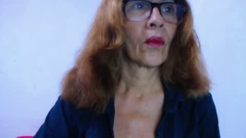 cristal_collins1 online show from February 5, 8:11 am