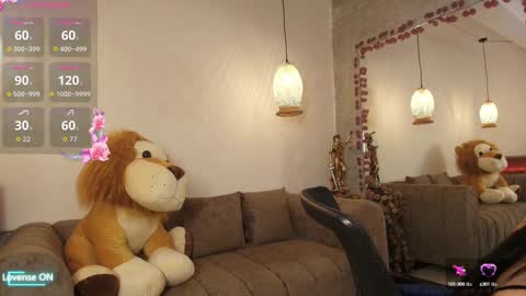 CRISTAL online show from October 4, 7:18 pm