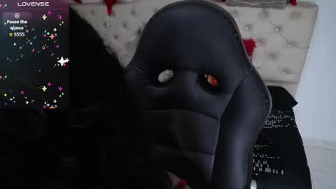 Snapshot of cristal_horny19 chatting on September 19, 5:06 am Milena online show from September 19, 5:06 am