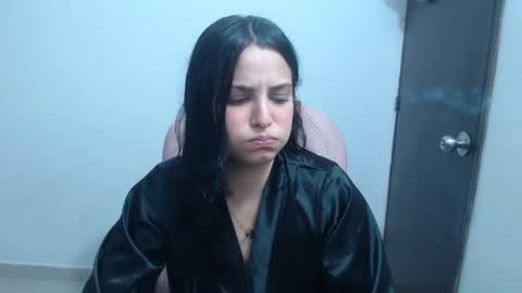 Snapshot of cristal_hot07 chatting on February 28, 7:26 am Cristal online show from February 28, 7:26 am