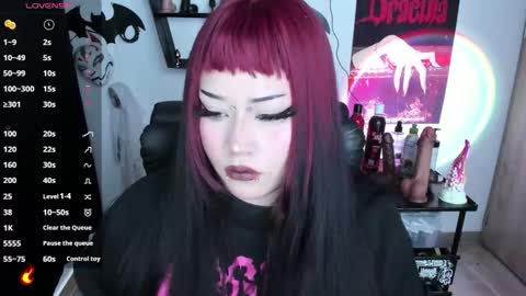 Cris online show from September 19, 6:18 pm