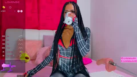 Snapshot of cristal_subin69 chatting on October 17, 12:08 pm STEFANYIG cristalsubin online show from October 17, 12:08 pm