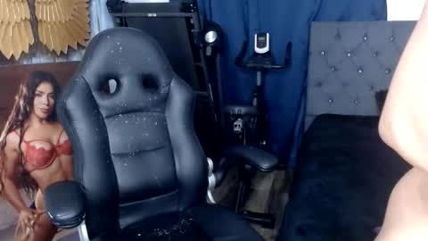 Natalie                      online show from January 9, 4:06 am