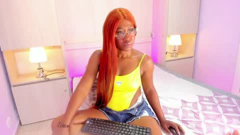 cristalbennet online show from July 6, 7:16 pm