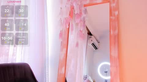 Snapshot of cristalcutte_ chatting on September 10, 1:44 pm Cristal Cute online show from September 10, 1:44 pm
