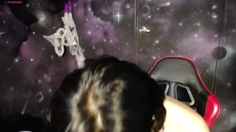 Cristal de Leon online show from October 18, 8:43 pm