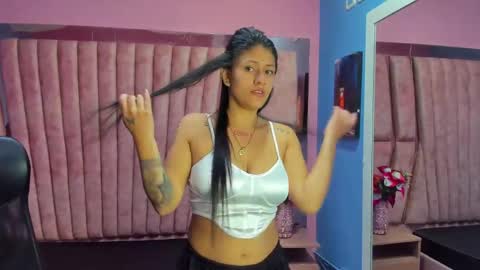 cristall_15 online show from February 9, 3:11 am
