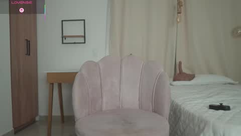 ....... online show from February 20, 11:01 am