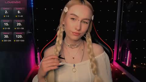 crybambi online show from June 29, 10:15 am