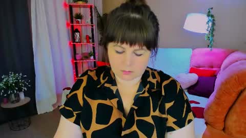 Anna online show from June 19, 6:44 pm