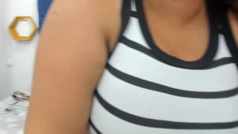 Snapshot of crystal_butterfly1 chatting on September 13, 3:20 pm crystal_butterfly1 online show from September 13, 3:20 pm