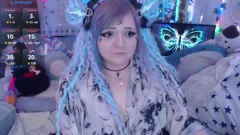   online show from February 28, 12:31 pm