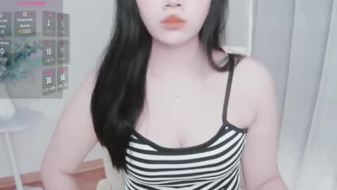 crystal_lea online show from October 7, 8:41 am