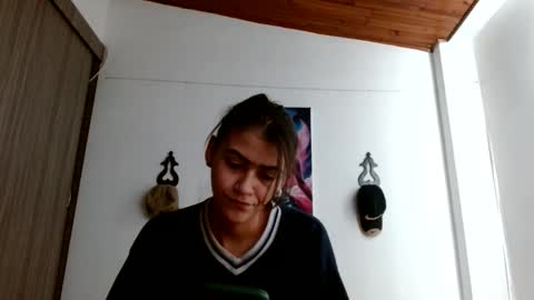 Crystal Blaze online show from May 28, 3:54 pm