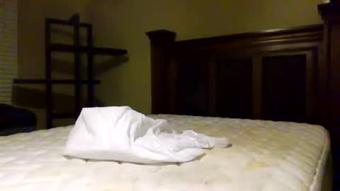 crystalbarbie214 online show from November 12, 12:30 am